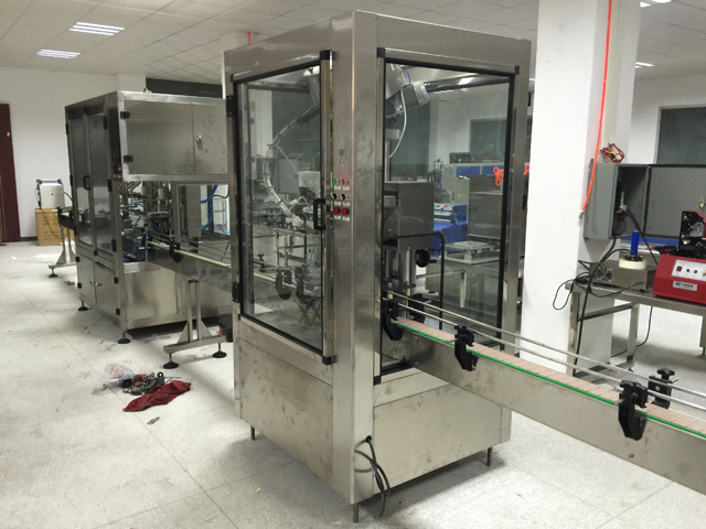 ekran dotykowy do maszyn napełniających.jpg