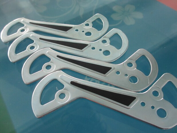 Maszyna do etykietowania torebek plastikowych z wylewką Półautomatyczna do płaskich powierzchni