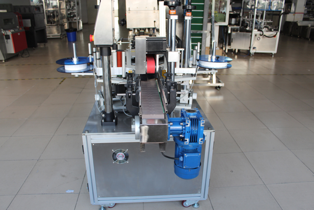 etykieciarka dwustronna (3).JPG