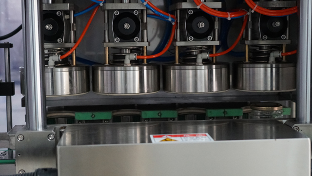 rysunek do zakręcarki próżniowej.jpg