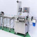 Automatyczna maszyna do zamykania butelek plastikowych w linii