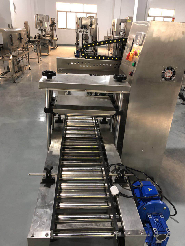 widok z boku nasadki napełniającej.jpg