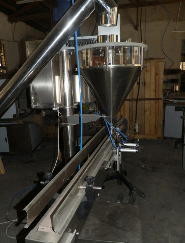 lateral shot for auger filling machine powder ślimakowy wypełniacz fabryka mąki.jpg