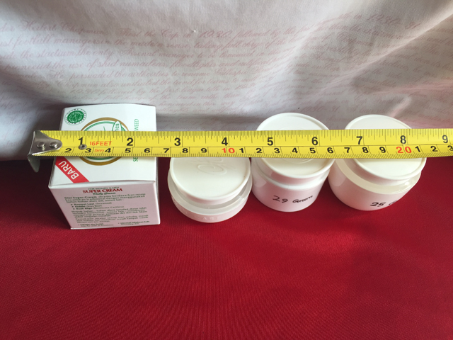 napełnianie słoików próbki.jpg