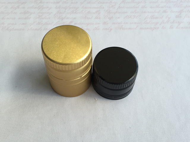 screw caps metalowe nasadki.jpg