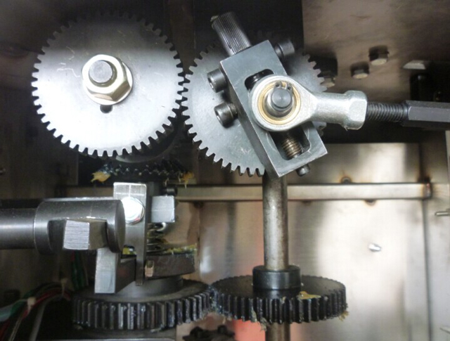 wewnętrzna struktura maszyny pakującej.jpg