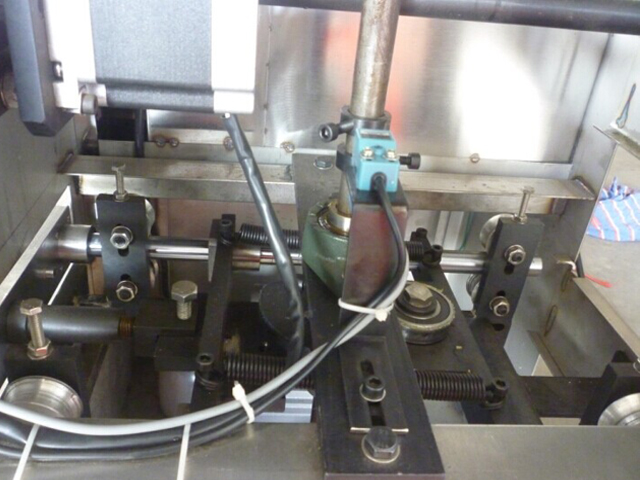 Rama ze stali nierdzewnej do maszyn pakujących.jpg