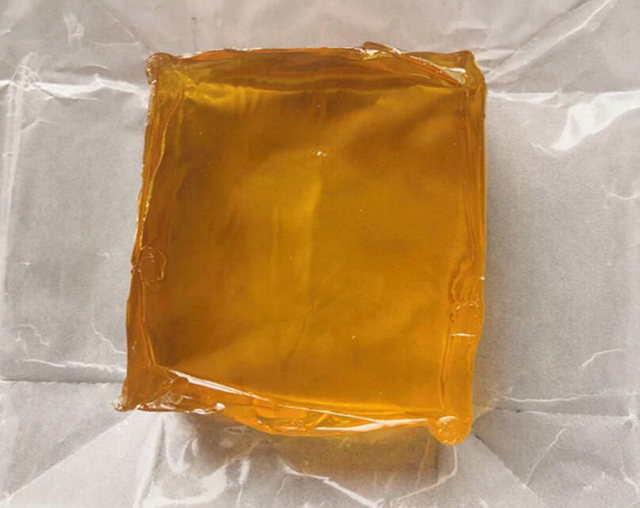 materiały do klejenia na gorąco.jpg