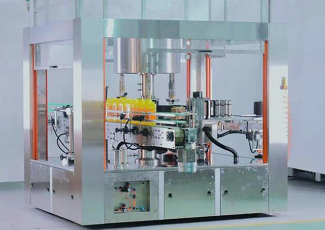 etykieciarka na klej topliwy (2).jpg