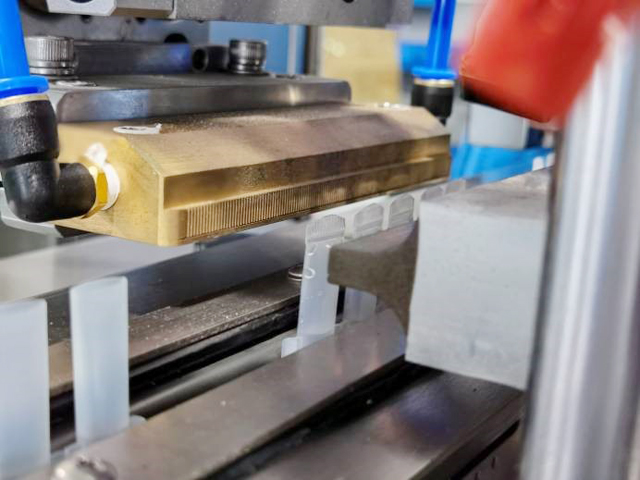 USZCZELNIANIE RUR zbliżenie zdjęcia.jpg