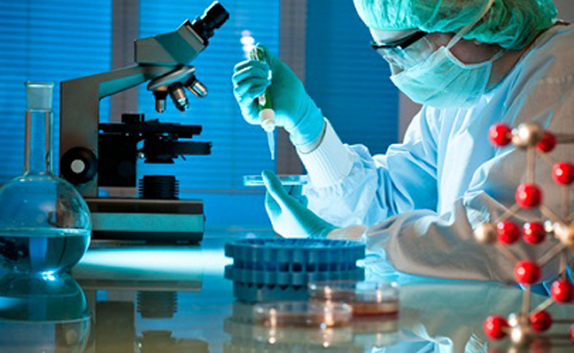 workers testing filling sealing samples badanie-laboratoryjne-z-probownikiem-wypelniajacym-i-zamykajacym.jpg