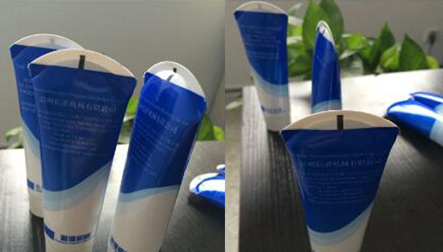 Wygięte rury wypełniające i uszczelniające próbki.jpg