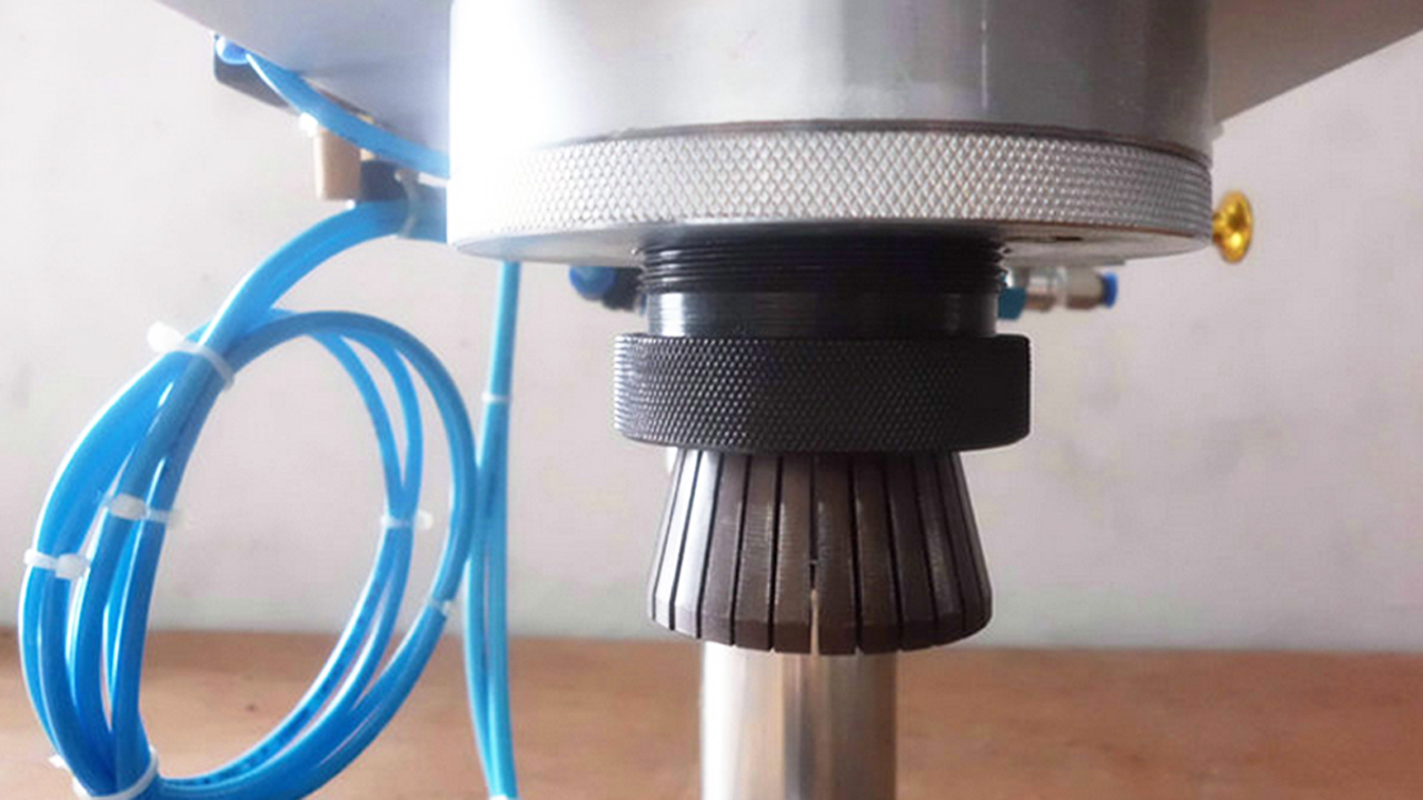 crimping head from pneumatic capping machines głowice zaciskające.jpg