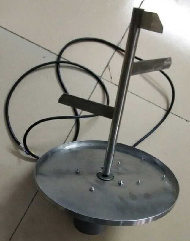 lej z mieszalnikiem.jpg