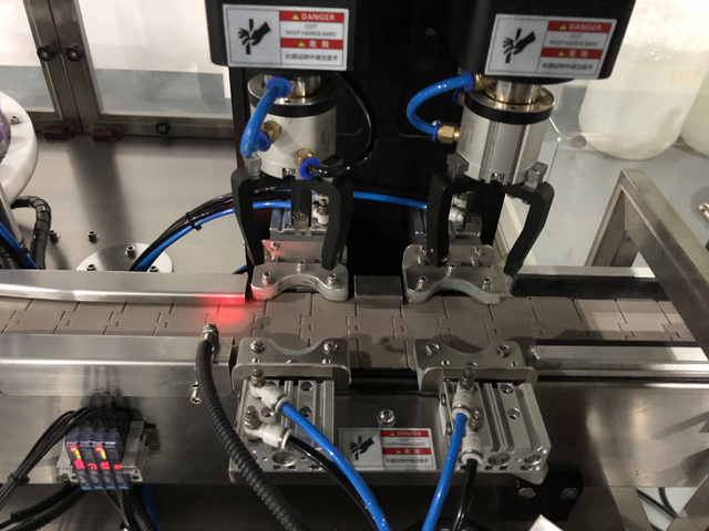 zaślepki na głowice.JPG